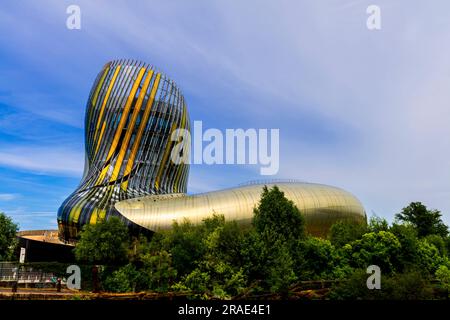 Cite du Vin museum in Bordeaux, France. The Cité du Vin is a museum as well as a place of exhibitions, shows, movie projections and academic seminars Stock Photo