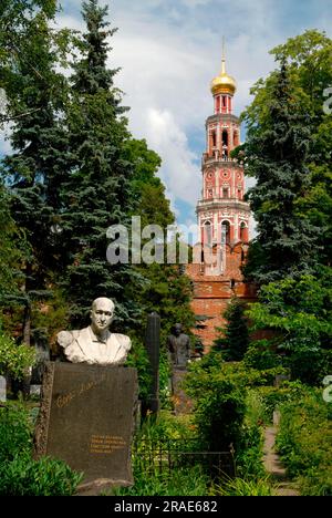 Cemetery, tower of Novodevichy Monastery, Moscow, Russia Stock Photo