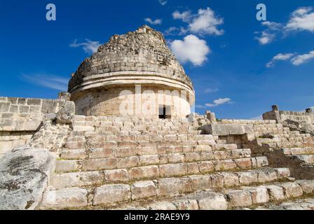 El Caracol, The Snail Tower, Observatory, Chichen Itza, Yucatan, Mexico Stock Photo