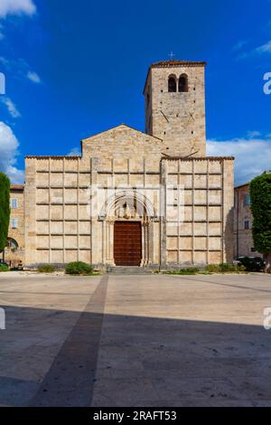 Church of San Francesco e Anastasio, Ascoli Piceno, Marche, Italy Stock Photo