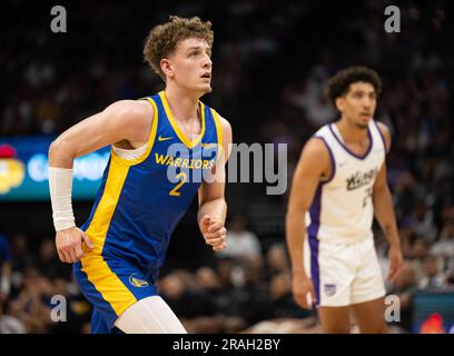 Sacramento, CA, USA. 3rd July, 2023. Golden State Warriors Bradin Podziemski moves down court during the California Classic Summer League at Golden 1 Center Monday, July 3, 2023 in Sacramento. (Credit Image: © Paul Kitagaki Jr./ZUMA Press Wire) EDITORIAL USAGE ONLY! Not for Commercial USAGE! Stock Photo