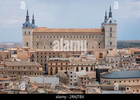 Alcazar Toledo Spain, view of the 16th Century Alcazar fortress, now home to the Museo del Ejercito, sited in the central Old Town area of Toledo. Stock Photo