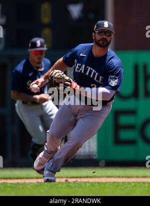 July 04 2023 San Francisco CA, U.S.A. Seattle first baseman Mike Ford (20)makes an infield play during the MLB game between the Seattle Mariners and the San Francisco Giants at Oracle Park San Francisco Calif. Thurman James/CSM Stock Photo