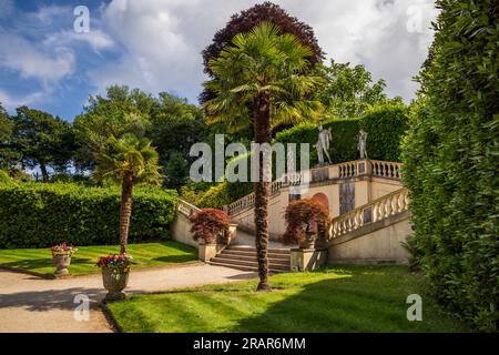 The steps in the Italian Garden at the Orangery in Mount Edgcumbe Country Park, Cremyll, Cornwall Stock Photo
