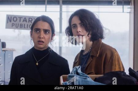 MARGARET QUALLEY and GERALDINE VISWANATHAN in DRIVE-AWAY DOLLS (2023