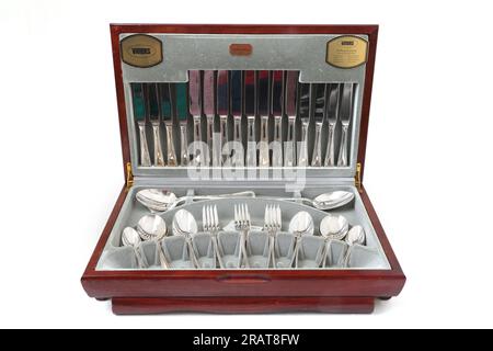 Viners 58 Piece canteen Service Silver Cutlery Set Traditional Bead Style Stock Photo