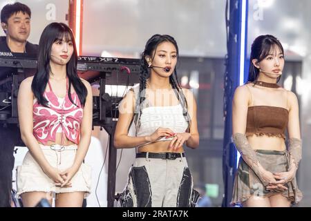 Momo Hirai known as Momo, Park Ji-Hyo known as Jihyo, Im Na-Yeon