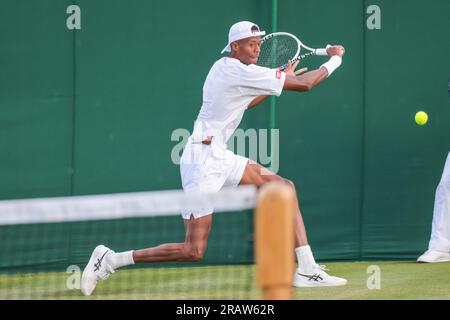 Londres, Inglaterra. 05th July, 2023. Christopher Eubanks (USA) during the 2023 Wimbledon Tournament held in London, England. Credit: Andre Chaco/FotoArena/Alamy Live News Stock Photo