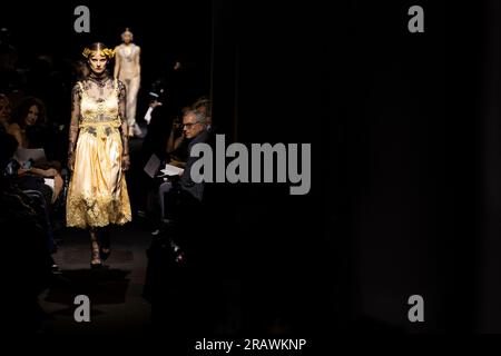 Paris, Frankreich. 05th July, 2023. JEAN PAUL GAULTIER Haute Couture Fall-Winter 2023 Runway during Haute Couture Week on July 2023 - Paris; France 05/07/2023 Credit: dpa/Alamy Live News Stock Photo