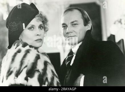 BURNING SECRET  1988 Vestron Pictures film with Faye Dunaway and Klaus Maria Brandauer Stock Photo