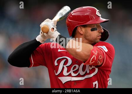 Cincinnati Reds first baseman Spencer Steer (7) leaves the dugout during a  baseball game against the Washington Nationals Friday, Aug. 4, 2023, in  Cincinnati. (AP Photo/Jeff Dean Stock Photo - Alamy