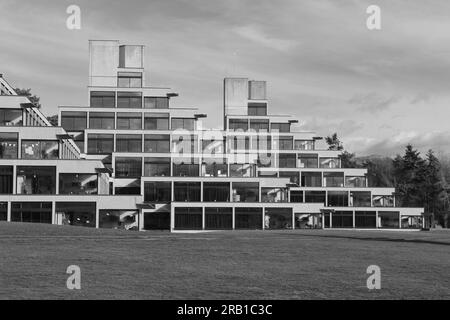 The Suffolk Terrace student residences at the University of East Anglia (UEA), Norwich, Norfolk, England, UK. Stock Photo