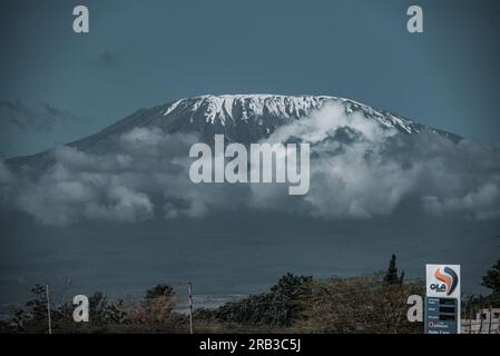 Emali Kimana Oloitokitok Road Highway Amboseli National Park Mount ...