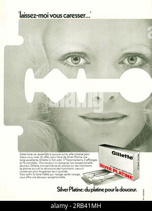 Gillette Silver Platine razor advert in a French magazine 1972 Stock Photo