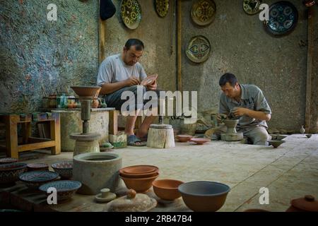 Uzbekistan, Bukhara, pottery workshop Stock Photo - Alamy