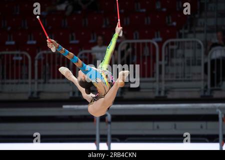 Darja VARFOLOMEEV wins the singles all-around, Darja VARFOLOMEEV, TSV Schmiden, action with the clubs, gymnastics, rhythmic gymnastics, singles all-around, on July 6th, 2023 in Duesseldorf/Germany. The finals 2023 Rhine-Ruhr from 06.07 - 09.07.2023 Stock Photo