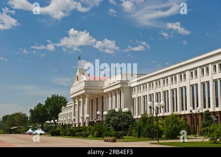 Uzbekistan, Tashkent, Administrative offices, Indipendence town square Stock Photo