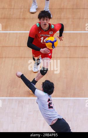 Pasay City, Philippines. 7th July, 2023. Ishikawa Yuki (top) and Yamamoto Tomohiro of Japan compete during the Pool 6 match between the Netherlands and Japan at the Men's Volleyball Nations League in Pasay City, the Philippines, July 7, 2023. Credit: Rouelle Umali/Xinhua/Alamy Live News Stock Photo