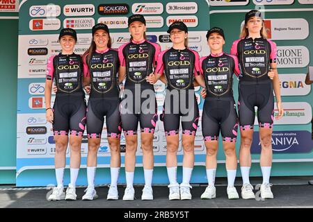 Alassio, Italy. 07th July, 2023. team Bepink (ITA) during Giro d'Italia Women - Stage 7 - Albenga-Alassio, Giro d'Italia in Alassio, Italy, July 07 2023 Credit: Independent Photo Agency/Alamy Live News Stock Photo