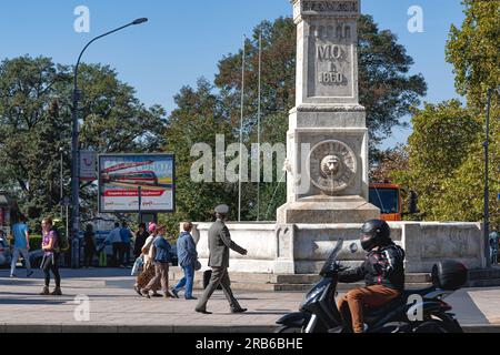 Belgrade, Serbia - September 10, 2019: Fountain at Terazije town square in front of Hotel Moskva Stock Photo