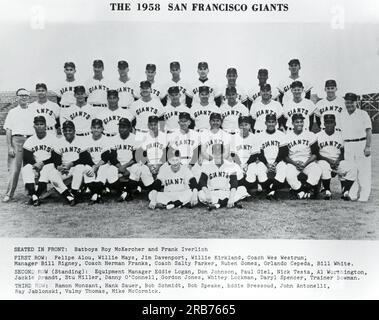 San Francisco, California.  1958 The new San Francisco Giants pose for their first team portrait at Seals Stadium after moving across the country from Brooklyn. Stock Photo