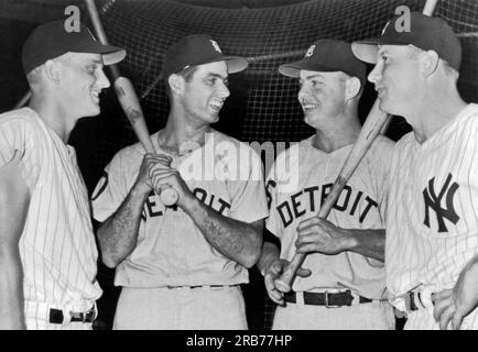 Mickey mantle hi-res stock photography and images - Alamy