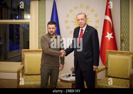 Istanbul, Turkey. 07th July, 2023. Turkish President Recep Tayyip Erdogan, right, welcomes Ukrainian President Volodymyr Zelenskyy, left, for a bilateral meeting at the Vahdettin Mansion, July 7, 2023 in Istanbul, Turkey. Credit: Ukraine Presidency/Ukraine Presidency/Alamy Live News Stock Photo