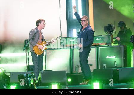 Graham Coxon and Damon Albarn of Blur performing on stage at Wembley Stadium in London. Picture date: Saturday July 8, 2023. Stock Photo