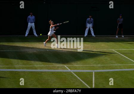 Hannah Klugman in action in the Girls singles on day seven of the 2023 Wimbledon Championships at the All England Lawn Tennis and Croquet Club in Wimbledon. Picture date: Sunday July 9, 2023. Stock Photo