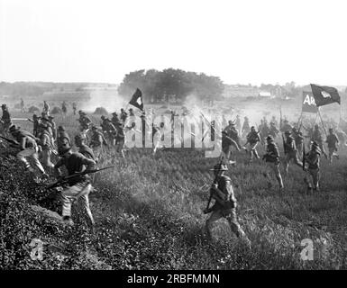 Gettysburg. Pennsylvania:  July, 1922 Marines during an reenactment of Pickett's Charge at the battle of Gettysburg in the American Civil War. Stock Photo