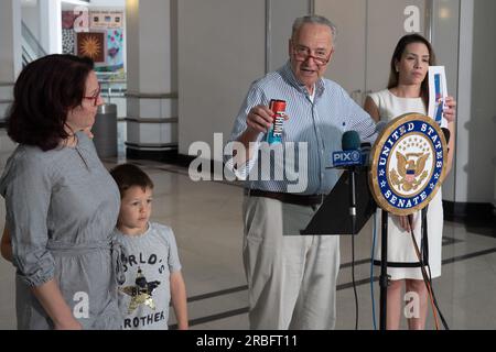 NEW YORK, NEW YORK - JULY 09: Senate Majority Leader, U.S. Senator Chuck Schumer (D-NY) calls on FDA to investigate PRIME for marketing & caffeine content on July 9, 2023 in New York City. Sen. Schumer standing with mom Leslie Sloane, 9 years old Bennett, 6 years old Dean and Columbia Pediatrician & Kids Dr. Edith Bracho-Sanchez, warns unsuspecting parents & calls on Food And Drug Administration to investigate PRIME for marketing & caffeine content. PRIME is this summer's sensation among kids and teenagers. Credit: Ron Adar/Alamy Live News Stock Photo