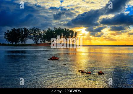 Ampilao beach in the Pangalanes canal, Manakara city, Madagascar Island.  The Antemoro ethnic group lives in the Pangalanes channel. The Pangalanes Ch Stock Photo