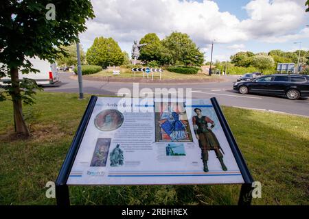 The six metre tall statue of Aethelflaed, the Anglo-Saxon warrior Queen by artist luke Perry situated on the Island outside the railway station in Tamworth, Staffs. Aethelflaed is a key figure from Tamworth’s past, having played a pivotal role in English history by building a chain of fortifications against Viking invaders throughout the Kingdom of Mercia. Her fortification of Tamworth in 913 AD became the forerunner to Tamworth Castle. Daughter of King Alfred the Great, Aethelflaed’s accession as a female ruler has been described as one of the most unique events in early medieval history. Stock Photo