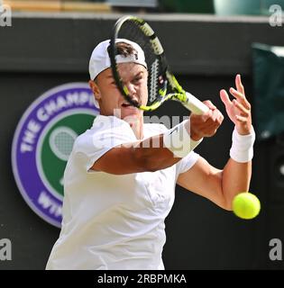 London, Gbr. 10th July, 2023. London Wimbledon Championships Day 8 10/07/2023 Holger Rune (DEN) fourth round match Credit: Roger Parker/Alamy Live News Stock Photo