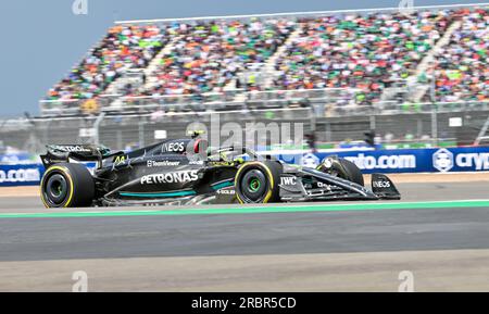 Silverstone, Towcester, Northamptonshire, UK on July 09 2023. Lewis Hamilton, Mercedes, during the Formula 1 race at the Formula 1 Aramco British Grand Prix at Silverstone, Towcester, Northamptonshire, UK on July 09 2023. Francis Knight/Alamy Live News Stock Photo