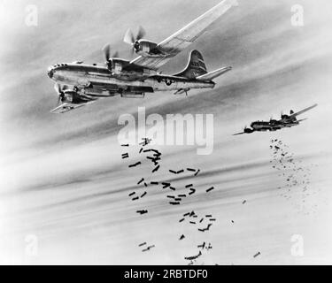 1940s 2 WWII BOMBERS B-29 SUPERFORTRESS - a3758 HAR001 HARS OLD