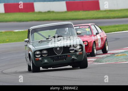 Steve Monk, Alfa Romeo Giulia Berlina, An event featuring two distinct grids, HRDC Dunlop Allstars for pre-1966 Sports, GT and Touring Cars. The Allst Stock Photo