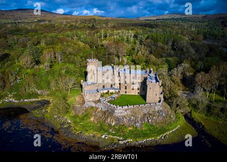 Dunvegan Castle: Invading hordes help secure the MacLeods' Skye