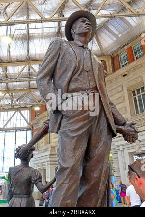 National Windrush Monument, Sculpture by Basil Watson at Waterloo Station, Waterloo Rd, Lambeth, London, England, UK,  SE1 8SW Stock Photo