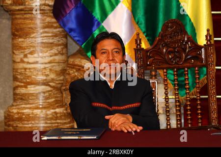 LA PAZ, BOLIVIA, 19th June 2012. Bolivian foreign minister David Choquehuanca during a press conference in the Presidential Palace in La Paz. Stock Photo