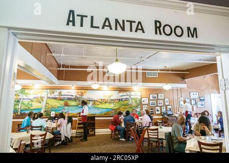 Atlanta Georgia,Mary Mac's Tea Room restaurant,inside interior indoors,tables customers dining,Black African American families family,restaurants,dine Stock Photo