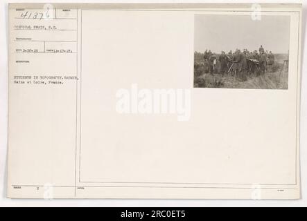 Corporal Swain, S.C., photographed Sumber students being instructed on topography in Saumur, Maine et Loire, France. This image was captured on November 17, 1918, by photographer Red 2-26-19. Stock Photo