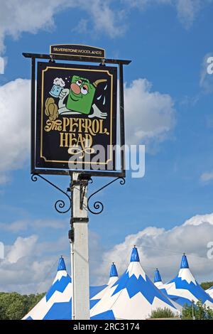 Petrol head pub @teamWoodlands , Northamptonshire, England, UK, NN12 8TN Stock Photo