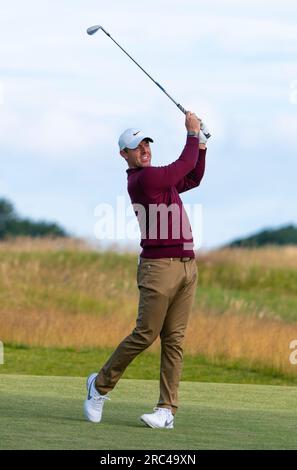 North Berwick, East Lothian, Scotland, UK. 12th July 2023. Rory McIlroy plays approach to the 1st hole at the Genesis Scottish Open at the Renaissance Club in North Berwick.  Iain Masterton/Alamy Live News Stock Photo