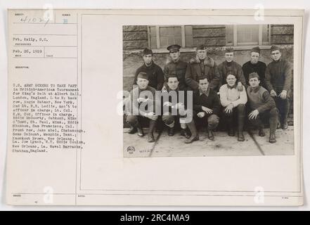 American boxers from the U.S. Army participate in a British-American boxing tournament at Albert Hall in London, England. In the back row, from left to right: Augie Ratner, 2nd Lt. R.H. Ledlie, Lt. Col. E.M. Cox, Eddie McGoorty, Mike O'Dowd, Eddie Shannon. In the front row: Jake Abel, Gene Delmont, Knockout Brown, Joe Lynch, Eddie Coulon. Taken on February 26, 1919, at Naval Barracks in Chatham, England. Stock Photo