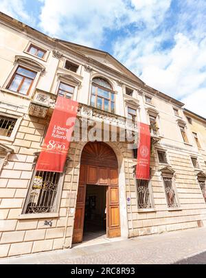 Padua, Italy - April 4, 2022: Entrance and front facade of the School of Economics and Political Science of Padua University on Via del Santo, Padua, Stock Photo