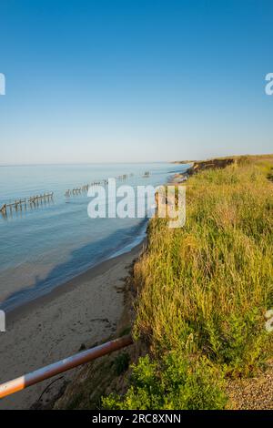 Coastal erosion at Happisburgh in north-east Norfolk, England UK Stock ...