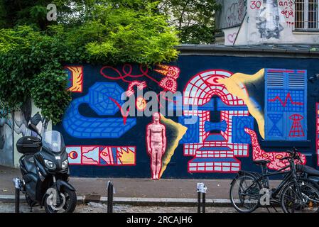 Street art in the popular 13th arrondissement, Paris, France Stock Photo