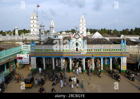 Nagoor Dargah Syed Shahul Hameed Dargah Nagore Andavar dargah (1490â€“1579 CE) in Nagore, Tamil Nadu, South India, India, Asia Stock Photo
