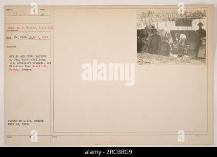 Caption: 'Captain P.D. Miller and crew members of Battery D, 7th Field Artillery, 1st Artillery Brigade, 1st Division, pose with Sumber E Gun #1 near Mesnil St. Formin, France. This photograph was taken on August 5, 1918 and passed by the A.E.F. censor on July 29, 1918. (Photographer: Captain P.D. Miller, SCU.S.R.)' Stock Photo